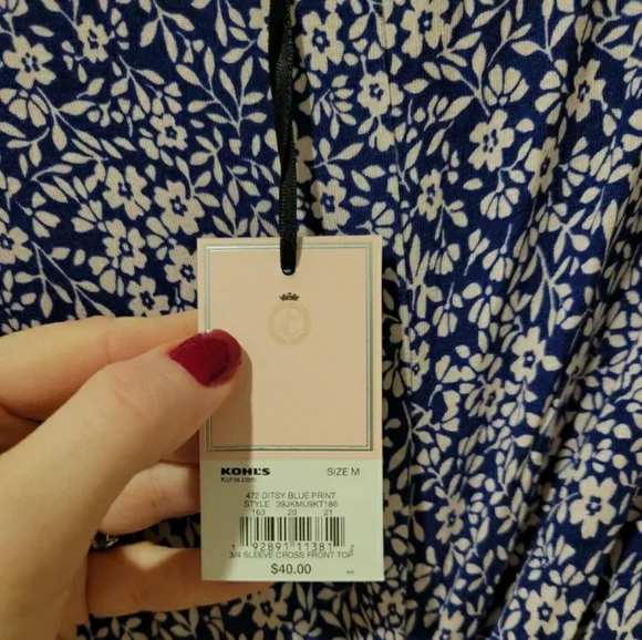 NWT Juicy Couture 3/4 Sleeve Jersey Floral Cross Front Top - Women's Size Medium - Picture 4 of 7